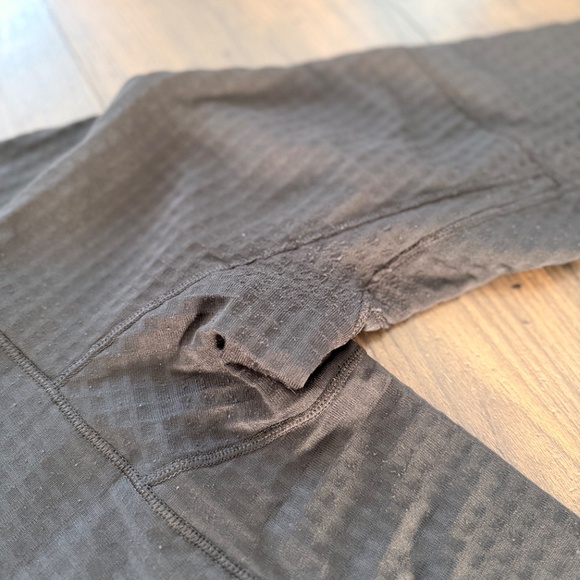 Patagonia R1 - Picture 4 of 4